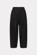 Calça Pregas de Tricoline